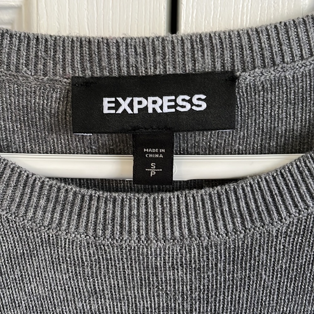 Express Sweater - Picture 3 of 3